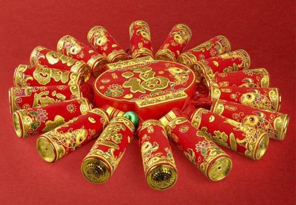 鞭炮为甚么会爆炸,鞭炮是用甚么做的