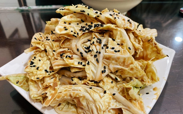 乾隆白菜是凉菜吗,为甚么叫乾隆白菜