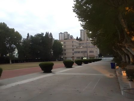 南京市第二十七高等中学简介概略(建校汗青、地点、师资、校训、情况)