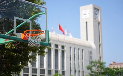 南边科技大学从属中学在深圳的排名第几,属于甚么层次？